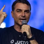Flávio Bolsonaro lidera rejeição entre pré-candidatos à Presidência, aponta Quaest