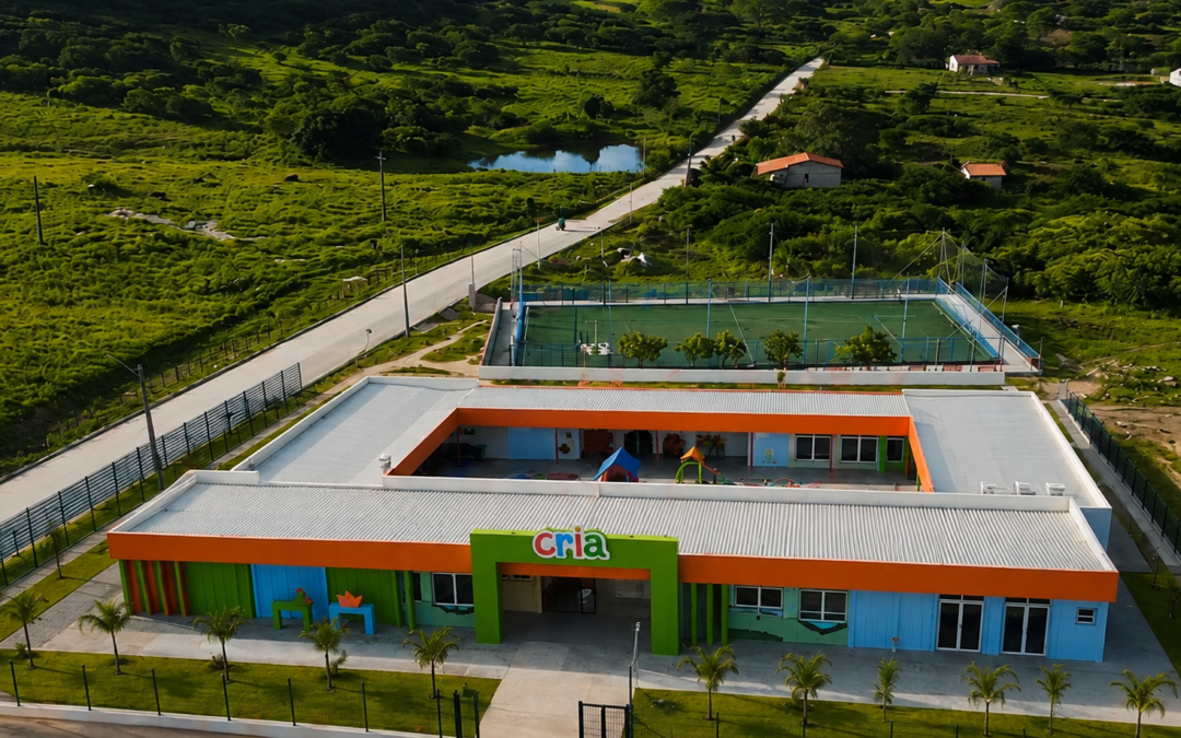 Vaval Wanderley destaca obras, nova creche e chegada de retroescavadeira em Cacimbinhas