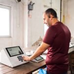 TRE de Alagoas testa 228 urnas eletrônicas em simulado nacional para as Eleições 2026
