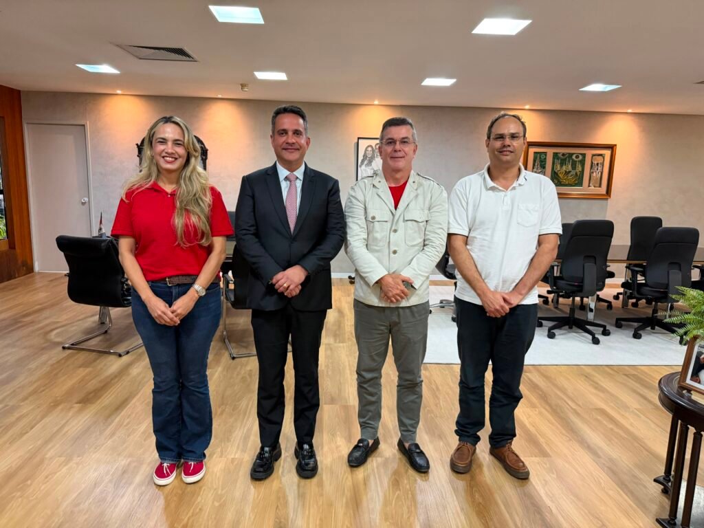 Mediação de Ronaldo Medeiros aproxima trabalhadores da Casal do Governo de Alagoas