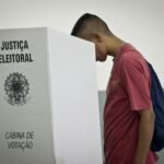 Eleitores que estarão fora do domicílio poderão solicitar voto em trânsito a partir de 20 de julho