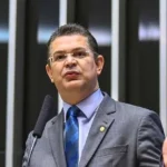 PF faz operação contra investigados ligados a Sóstenes Cavalcante