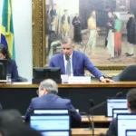CCJ aprova PEC que acaba com aposentadoria compulsória de juízes como punição