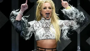 Cinebiografia de Britney Spears terá roteiro da criadora de "New Girl"
