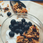 Café da manhã rico em proteína e fibra ajuda a emagrecer, indica estudo