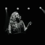 Fernanda Guimarães apresenta show especial em homenagem a Rita Lee e Cássia Eller no Jaraguá