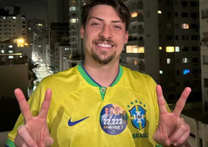 Jair Renan leva corte de R$ 4,5 mil no salário por faltar a sessões da Câmara em SC