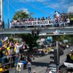 Fleming participa de protesto contra Flávio Bolsonaro em Maceió e leva campanha às ruas da Ufal