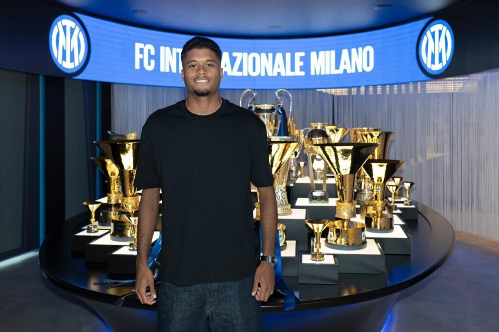 Alagoano Charlys é anunciado pela Inter de Milão e pode ganhar espaço no time principal
