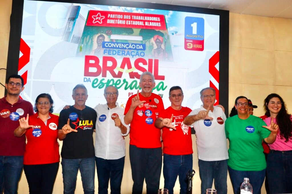 Federação Brasil da Esperança reúne militância em convenção na sede do PT em Alagoas
