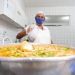Deputado defende mais recursos para alimentação escolar