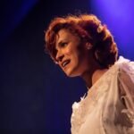 Monólogo “A Infância da Inocência” retorna aos palcos com apresentação no Theatro Homerinho
