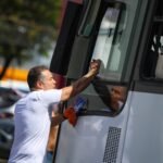 Renan Filho participa de adesivaço no Farol e promete novo salto de desenvolvimento em Alagoas