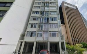 Caixa retoma apartamento de Eduardo Bolsonaro e anuncia imóvel em leilão no Rio