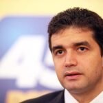 Alguém vai ficar MASTER preocupado”: Rui Palmeira promete revelar documentos sobre caso Iprev-Banco Master 