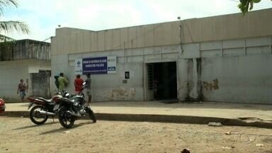 Usuários relatam filas de madrugada e demora para exames em unidade de saúde de Maceió
