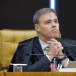 Críticas a André Mendonça superam manifestações de apoio nas redes durante crise no STF
