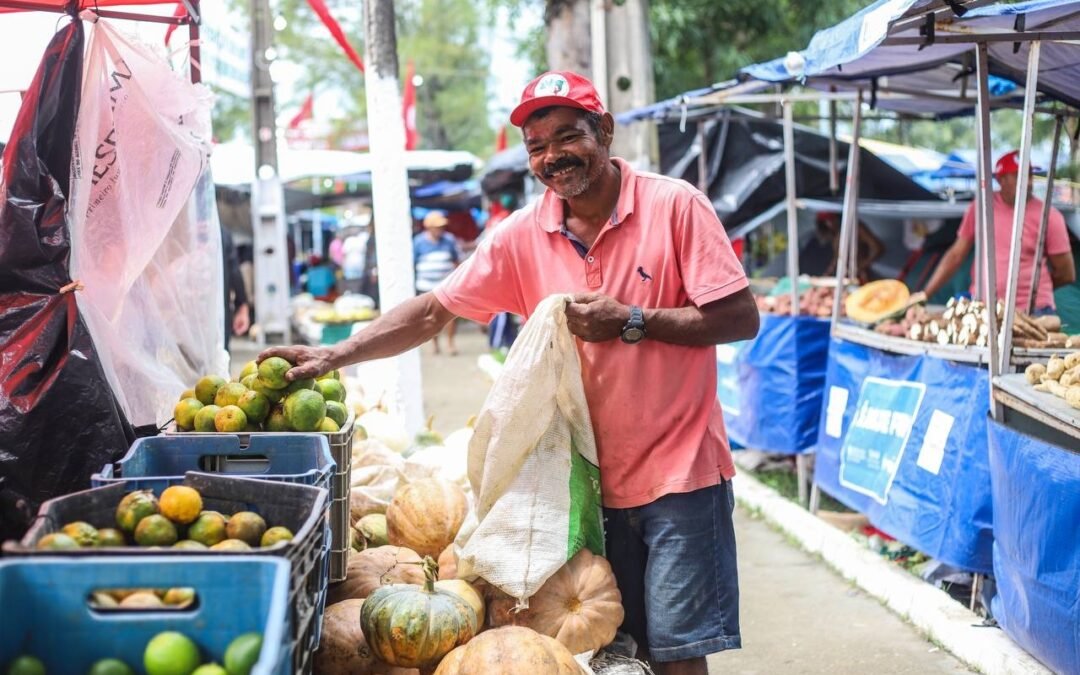 Estreando na Praça dos Martírios, Feira do MST em Maceió celebra 25 edições em grande estilo