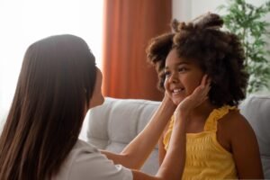 Setembro Amarelo: como falar sobre saúde mental com crianças e adolescentes