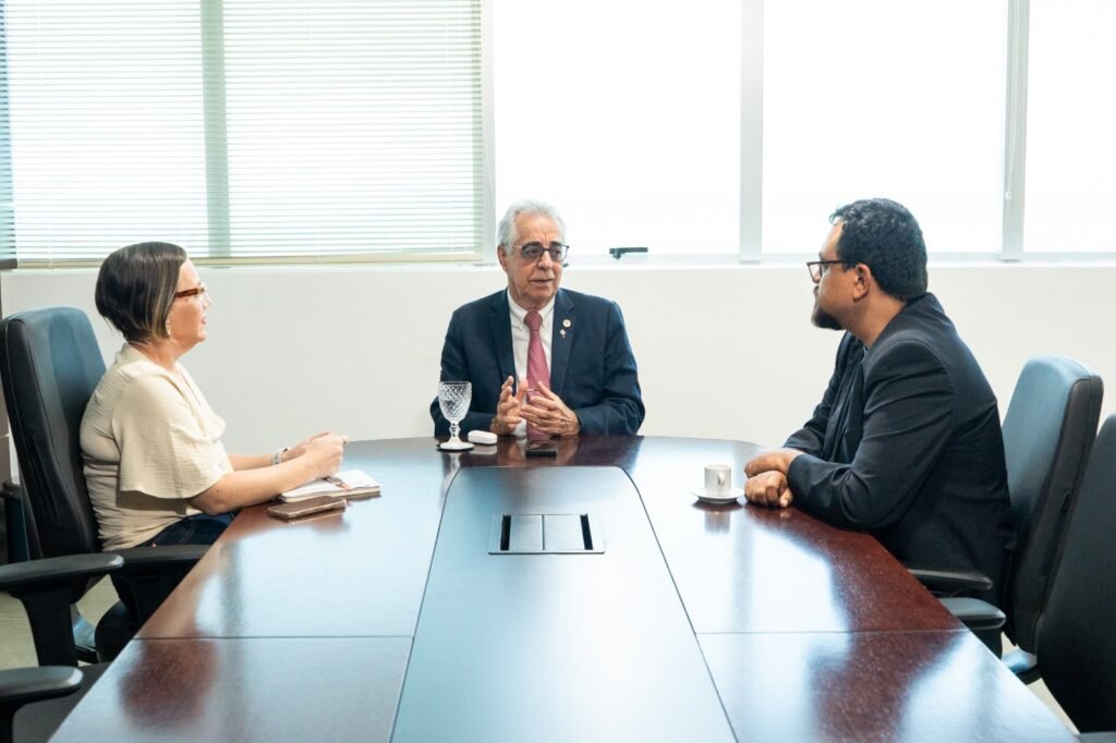TRE-AL e Sindicato dos Jornalistas discutem atuação da imprensa durante as eleições