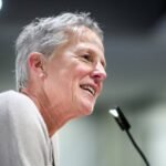 Wendy Brown: extrema direita cresce sobre ruínas do neoliberalismo, mas derrota de Trump mostra limites do projeto