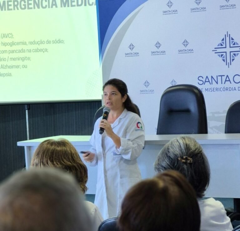 Quedas e acidentes domésticos exigem cuidados especiais com idosos
