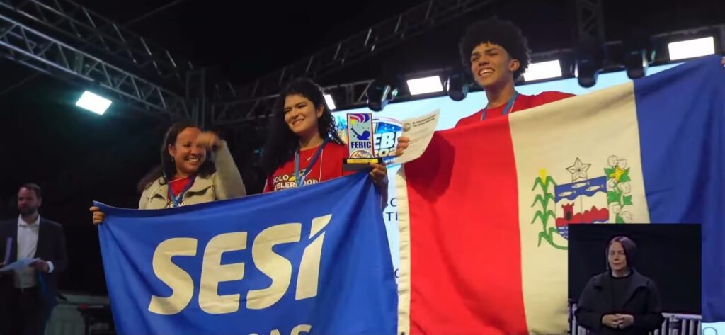 Equipe do SESI Alagoas conquista prêmio de Melhor Apresentação Oral na FEBIC