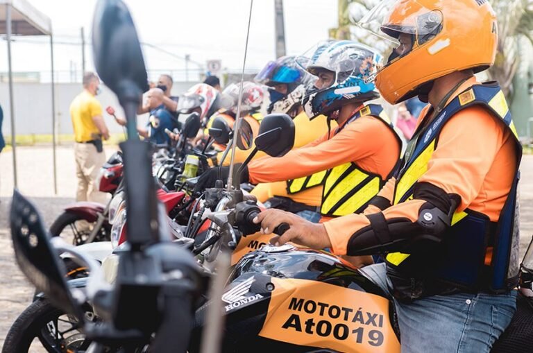 Sem votação no Congresso, MP que flexibilizava regras para mototaxistas perde validade