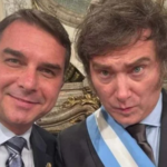 Argentina perdeu 32 mil empresas sob Milei; modelo inspira proposta de cortes de Flávio Bolsonaro