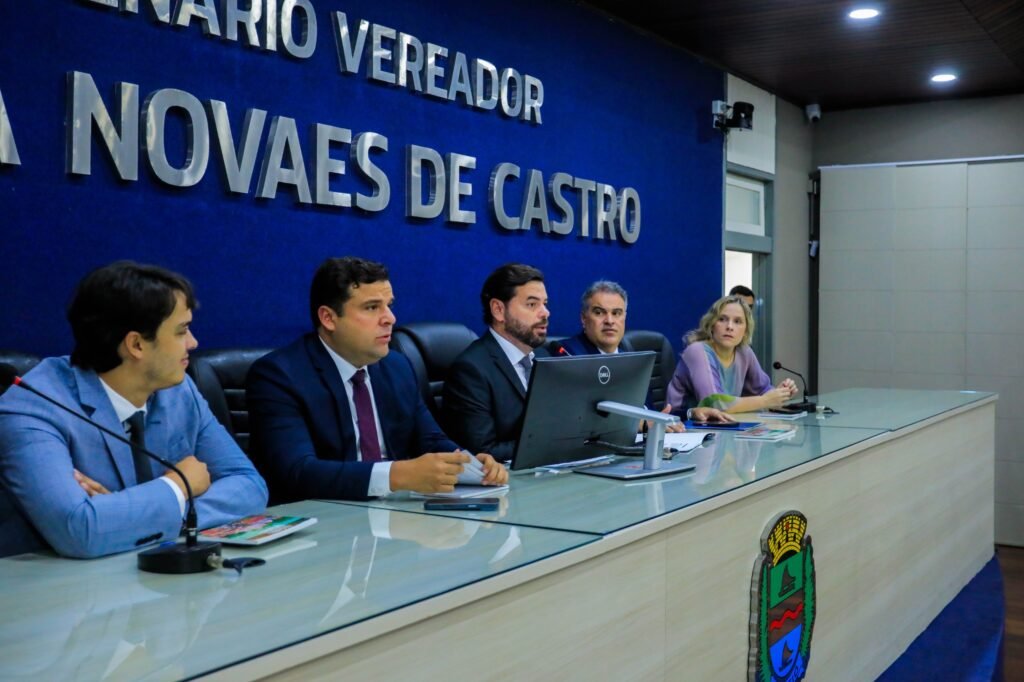 Câmara Municipal recebe reivindicações sociais e de segmentos para o Plano Diretor