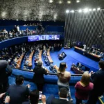 Senado aprova fim da escala 6×1 por 75 votos a 1; jornada de trabalho cairá para 40 horas semanais