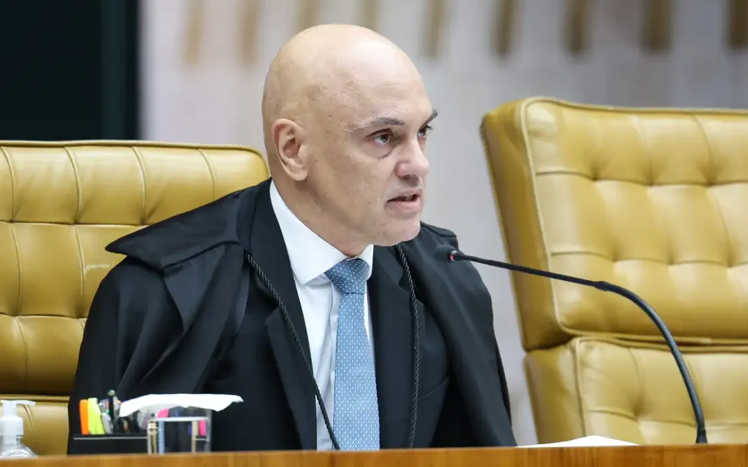 Moraes determina prisão de Eduardo Bolsonaro após condenação definitiva no STF
