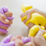 Slime pode fazer mal? O que se sabe sobre os riscos para crianças