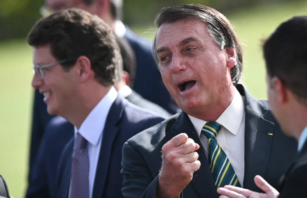 Servidores do Ibama relatam ameaças e perseguições durante governo Bolsonaro, aponta investigação