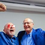 Lula chama eleição de “derrota da mentira: e diz ter ficado constrangido em debates com Flávio