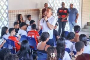 Favorável à prevenção do vício, Rafael Brito propõe restrição à publicidade das bets