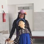 Projeto Tia Márcia Conta Histórias leva fábulas e atividades educativas ao Lar da Menina em Maceió