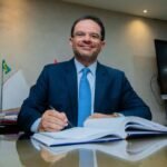 Governo de Alagoas transfere ponto facultativo do Dia do Servidor para sexta-feira (30)