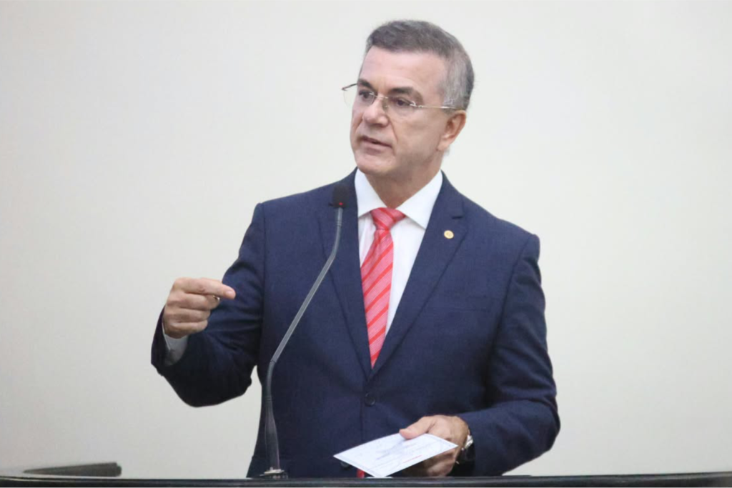 Ronaldo Medeiros critica intolerância política e anuncia canal para denúncias em Alagoas
