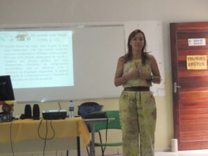 No Dia dos Professores, entidades manifestam solidariedade a Betânia Gomes, ameaçada na Ufal