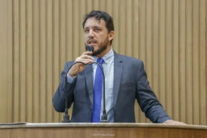 Compras na Riachuelo aparecem em comprovantes com nome do diretório do PL em Aracaju