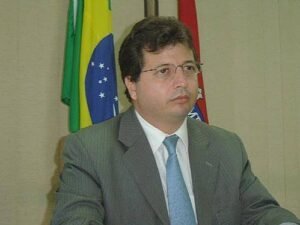 A solidão de Churchill ao denunciar o nazismo