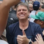 Tarcísio é reeleito governador de São Paulo no primeiro turno