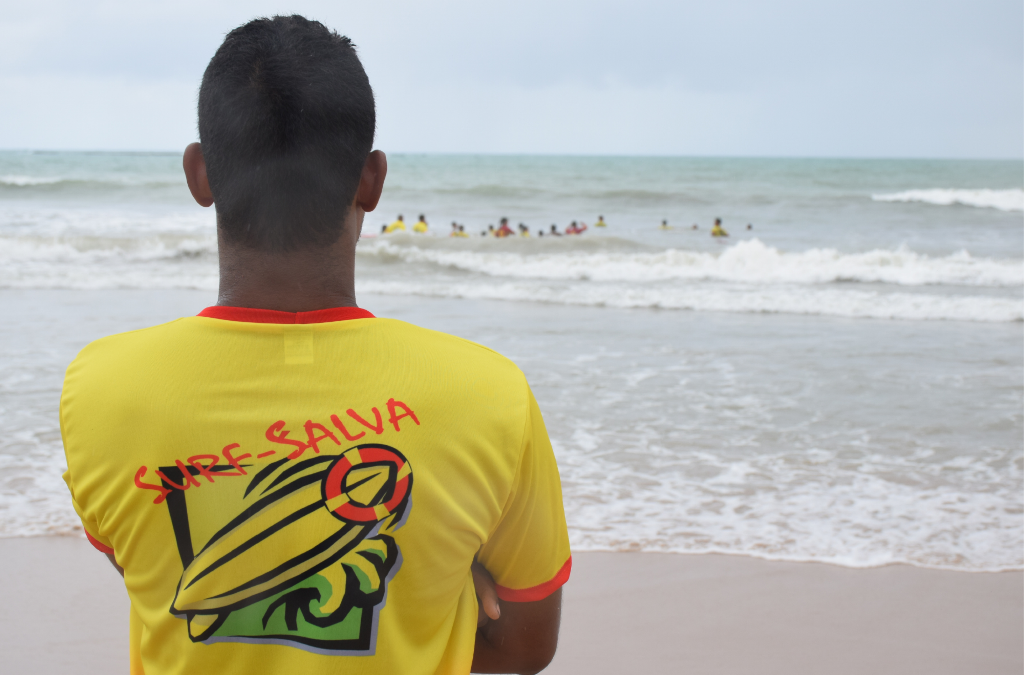 Surf-Salva promove treinão para celebrar 10 anos de prevenção a afogamentos em Alagoas