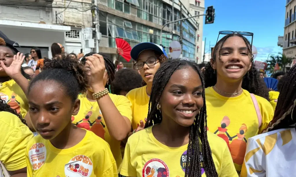 Fundo Baobá abre edital com apoio de R$ 300 mil para organizações de mulheres negras